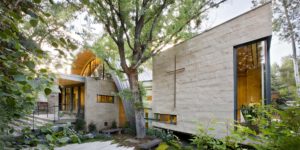 Front Perspec Eve-1920